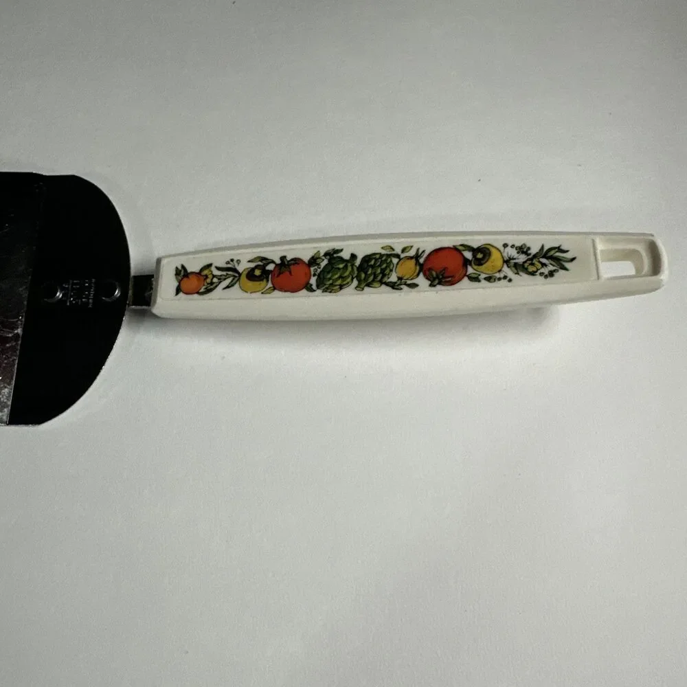 Vintage ECKO Spice of Life Kitchen Pie Server
